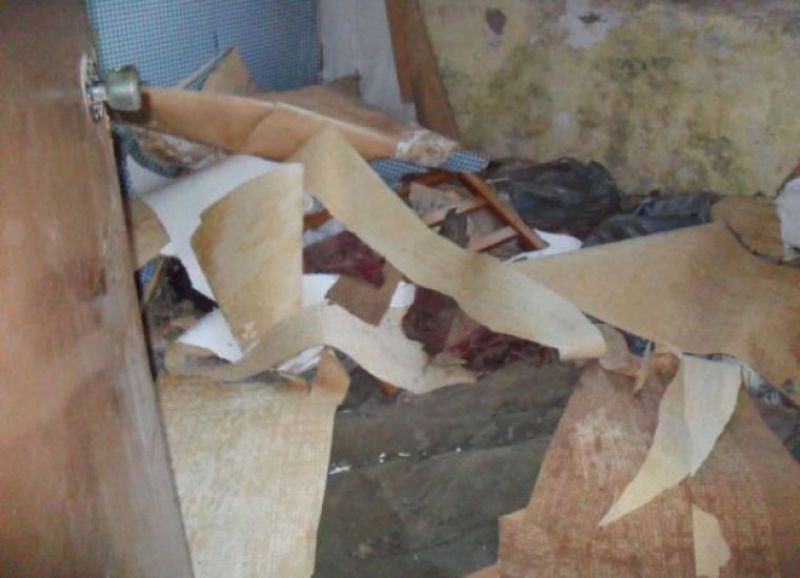 Swipe To View More Images